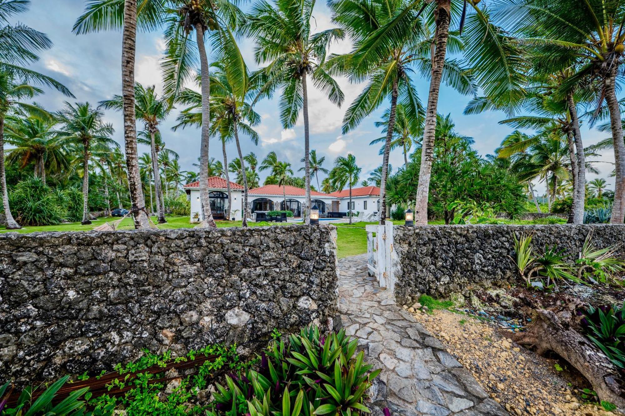 Palm House - Luxury Villa - Samana - Ocean Front Sánchez Extérieur photo